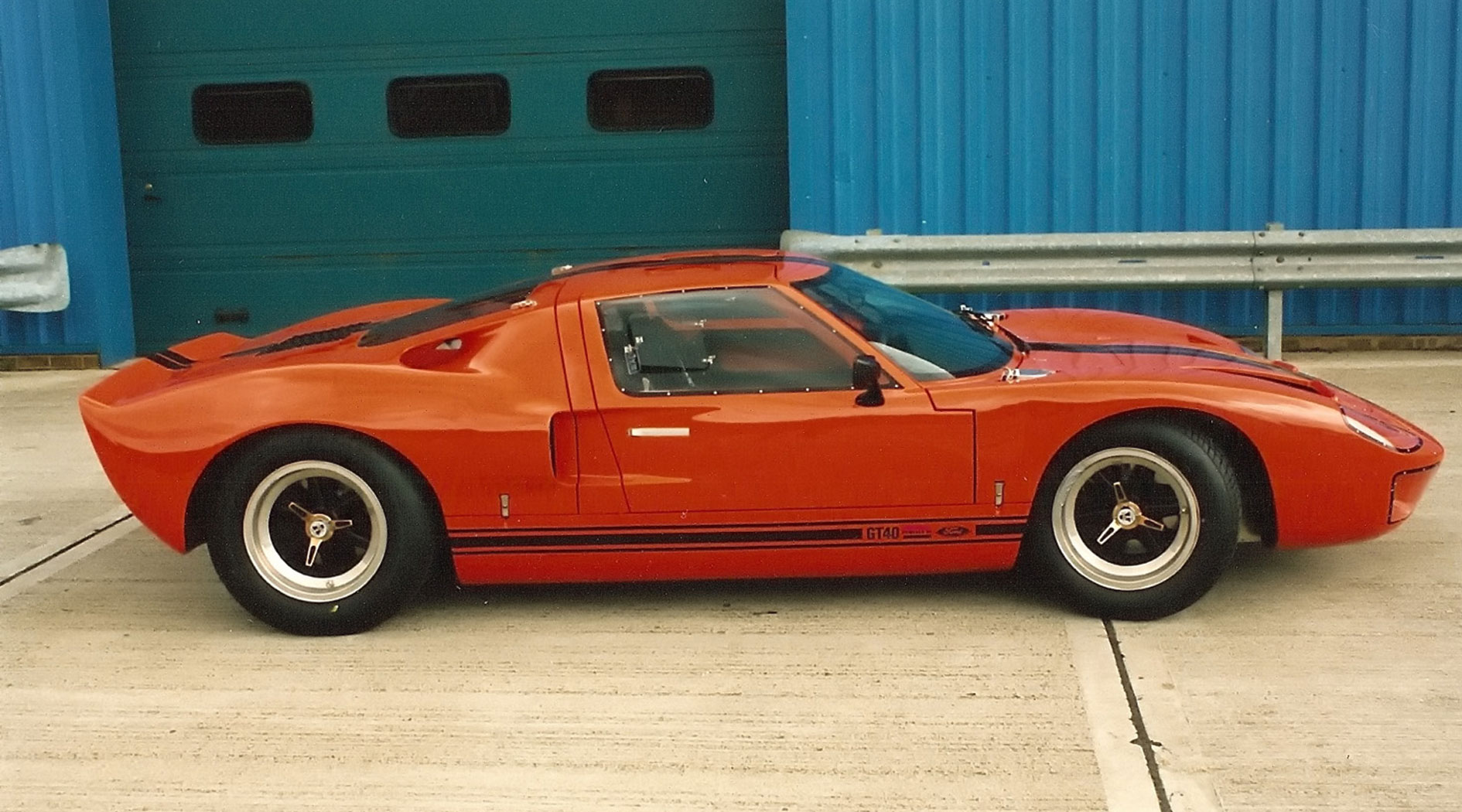 GT40 Mark V car